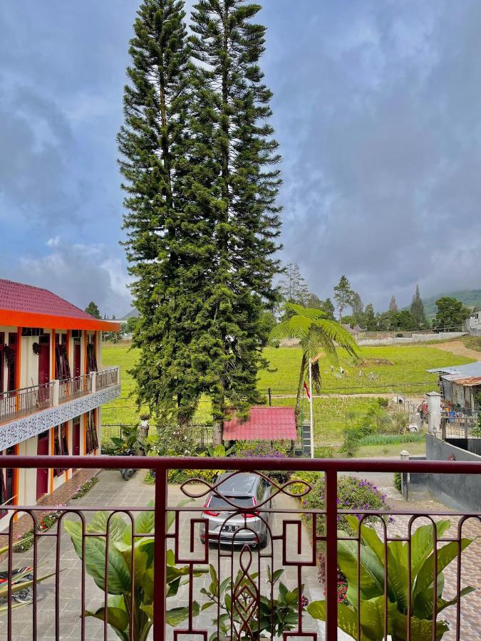 Sapo Karo Rest House Berastagi Exterior photo